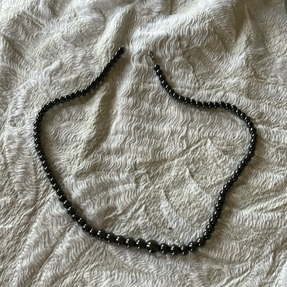 Black pearl necklace